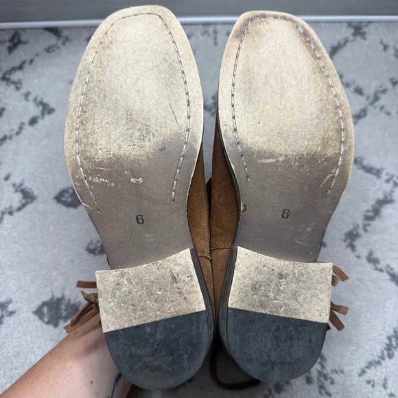 ARIAT UNBRIDLED Fringe Coastal Cowgirl Genuine Leather Boho Fringe Booties - Picture 6 of 7